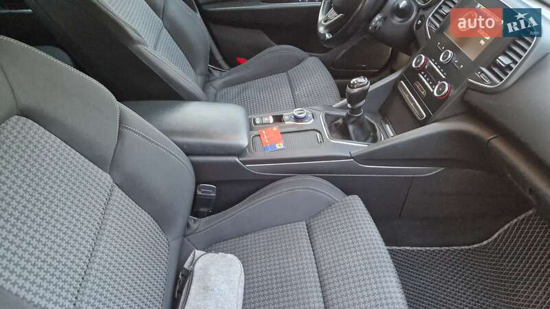 Седан Renault Talisman 2016 в Вінниці