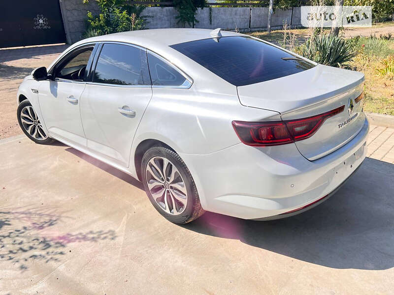 Седан Renault Talisman 2017 в Белгороде-Днестровском