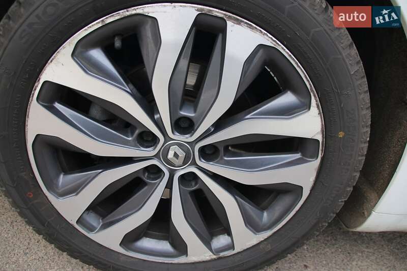 Універсал Renault Talisman 2017 в Шегинях