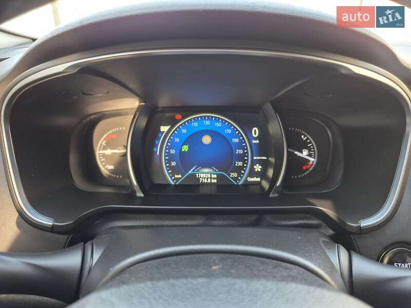 Седан Renault Talisman 2016 в Ивано-Франковске