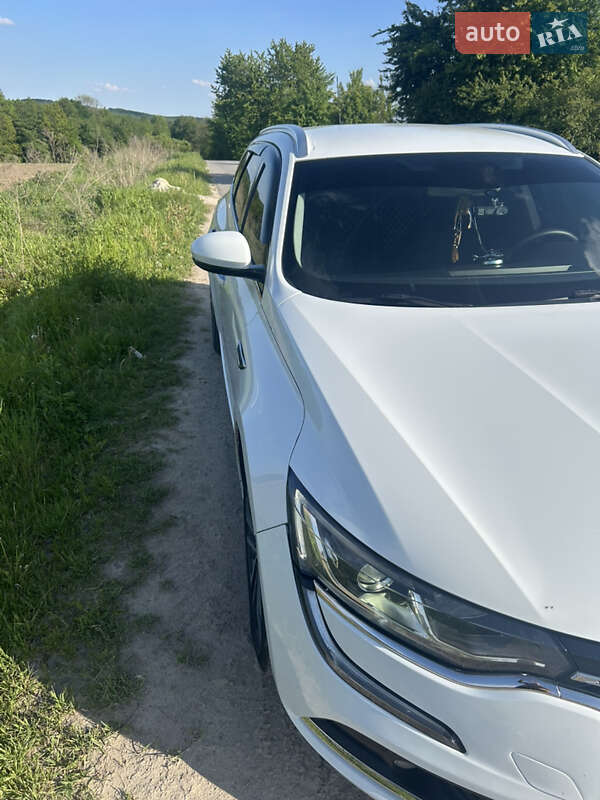 Універсал Renault Talisman 2016 в Івано-Франківську
