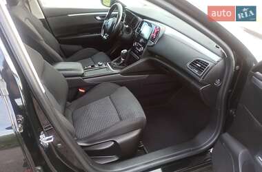 Седан Renault Talisman 2020 в 