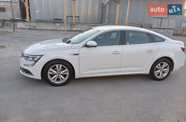 Седан Renault Talisman 2016 в 