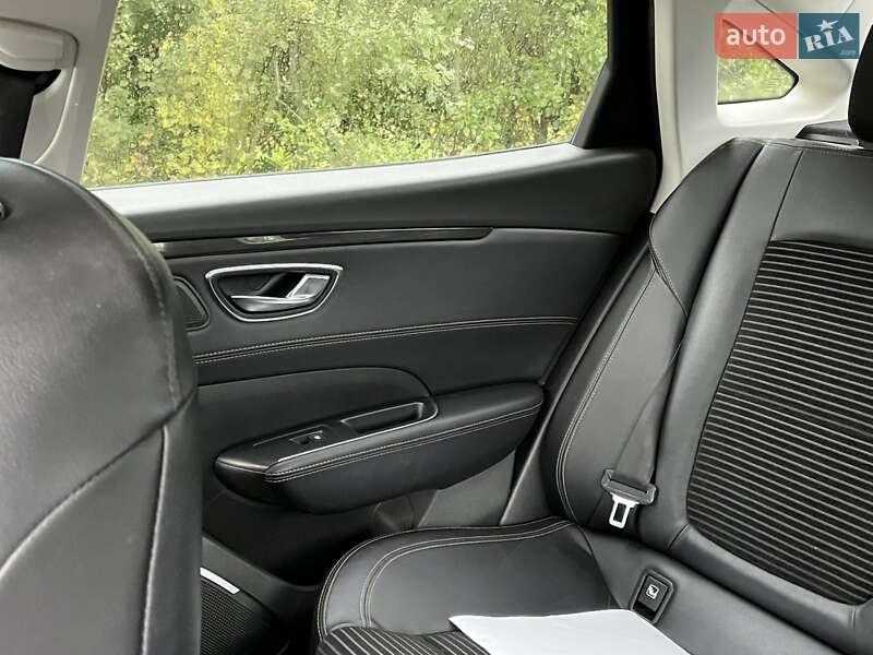 Седан Renault Talisman 2017 в Киеве