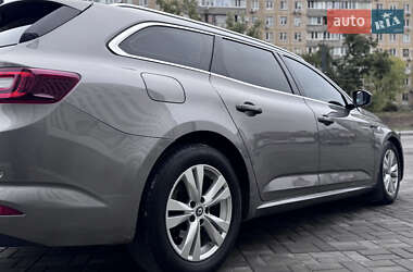 Универсал Renault Talisman 2016 в 