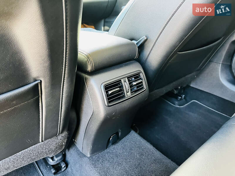 Универсал Renault Talisman 2019 в Киеве