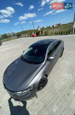 Седан Renault Talisman 2016 в 