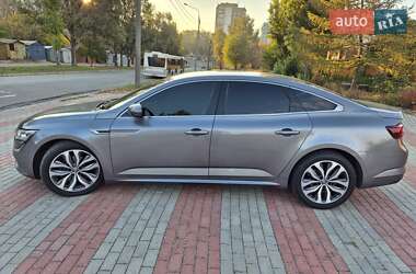 Седан Renault Talisman 2017 в  фото 7 Седан Renault Talisman 2017 в