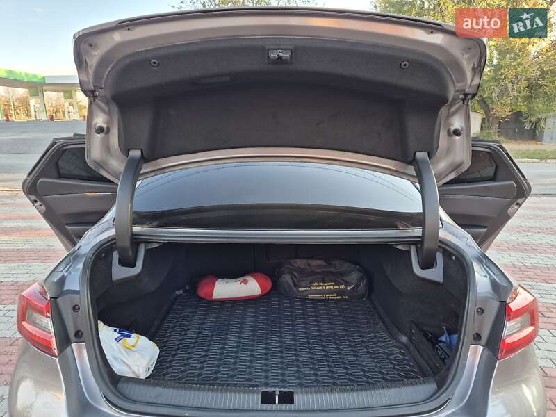 Седан Renault Talisman 2017 в Запоріжжі фото 46 Седан Renault Talisman 2017 в Запоріжжі