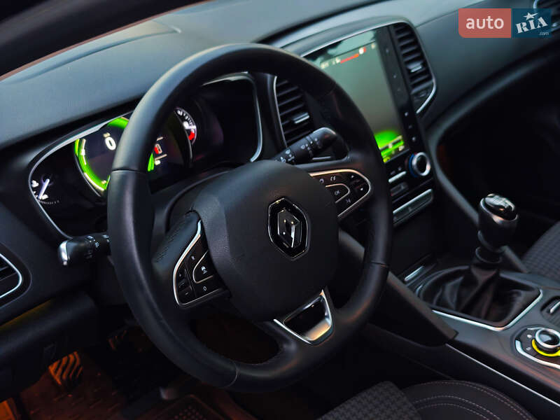 Универсал Renault Talisman 2016 в Дубно фото 24 Универсал Renault Talisman 2016 в Дубно