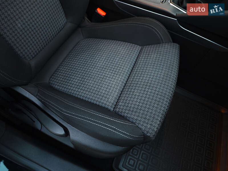 Универсал Renault Talisman 2016 в Дубно фото 40 Универсал Renault Talisman 2016 в Дубно