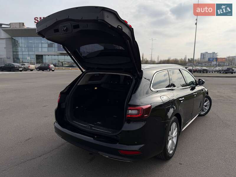 Универсал Renault Talisman 2017 в Кривом Роге фото 29 Универсал Renault Talisman 2017 в Кривом Роге