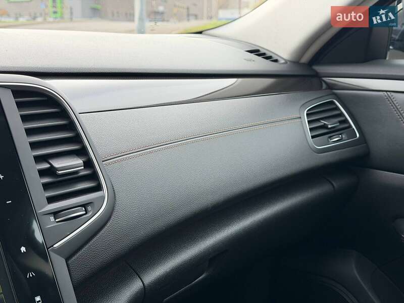 Универсал Renault Talisman 2017 в Кривом Роге фото 64 Универсал Renault Talisman 2017 в Кривом Роге