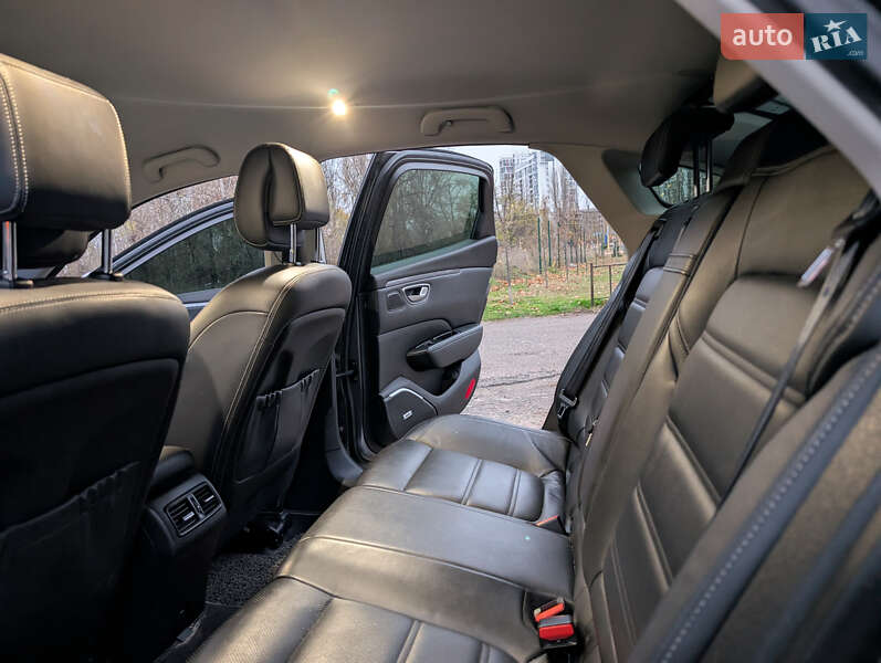 Седан Renault Talisman 2016 в Киеве