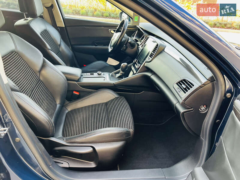 Универсал Renault Talisman 2019 в Киеве