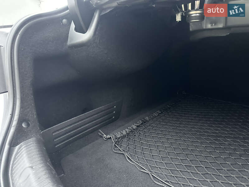 Седан Renault Talisman 2016 в Луцке