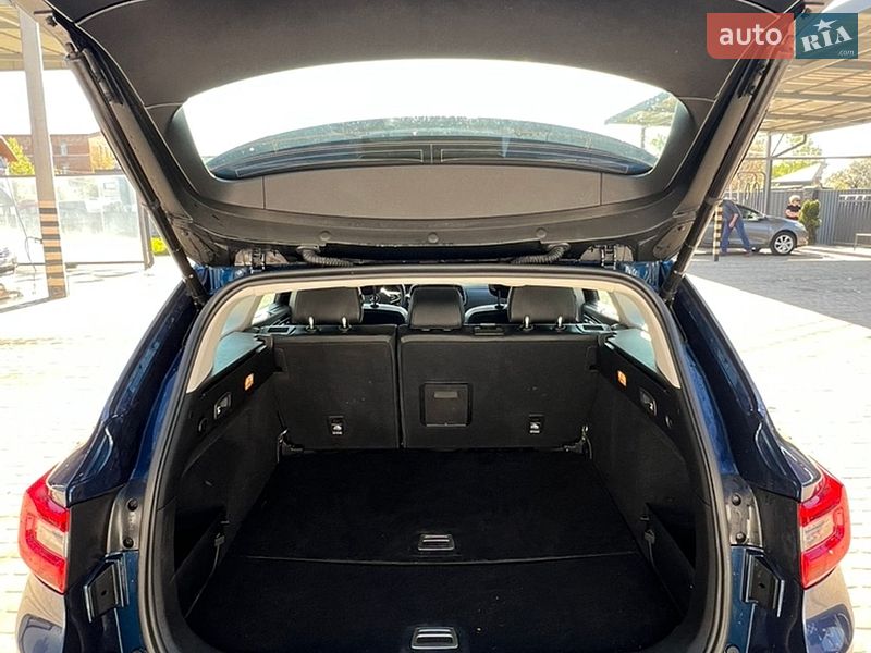 Универсал Renault Talisman 2016 в Староконстантинове