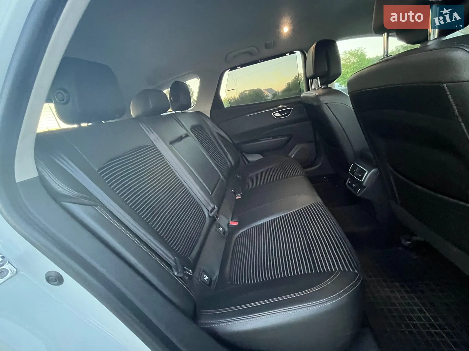 2016 Renault Talisman - мініатюра 9