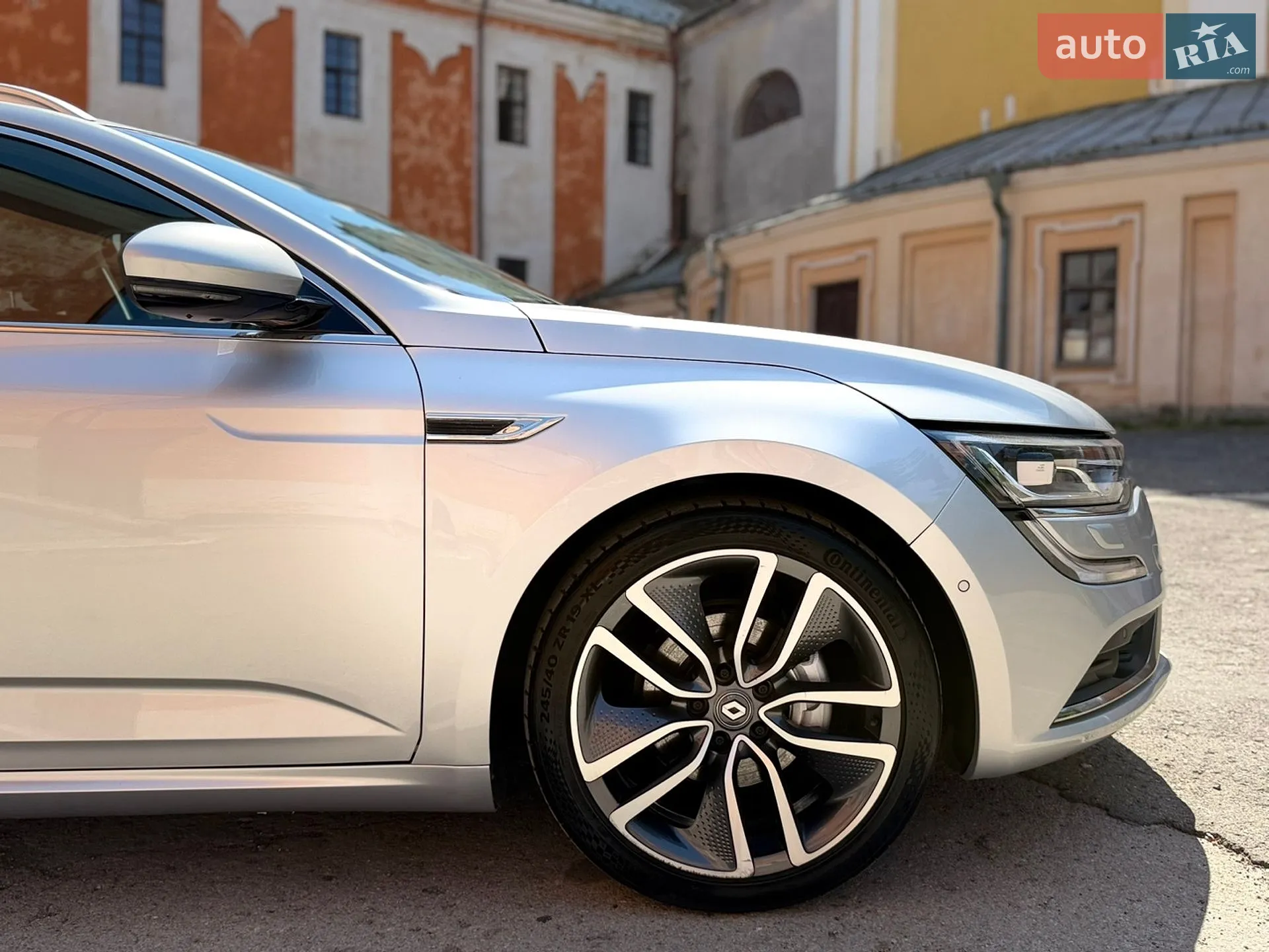 2017 Renault Talisman - мініатюра 32