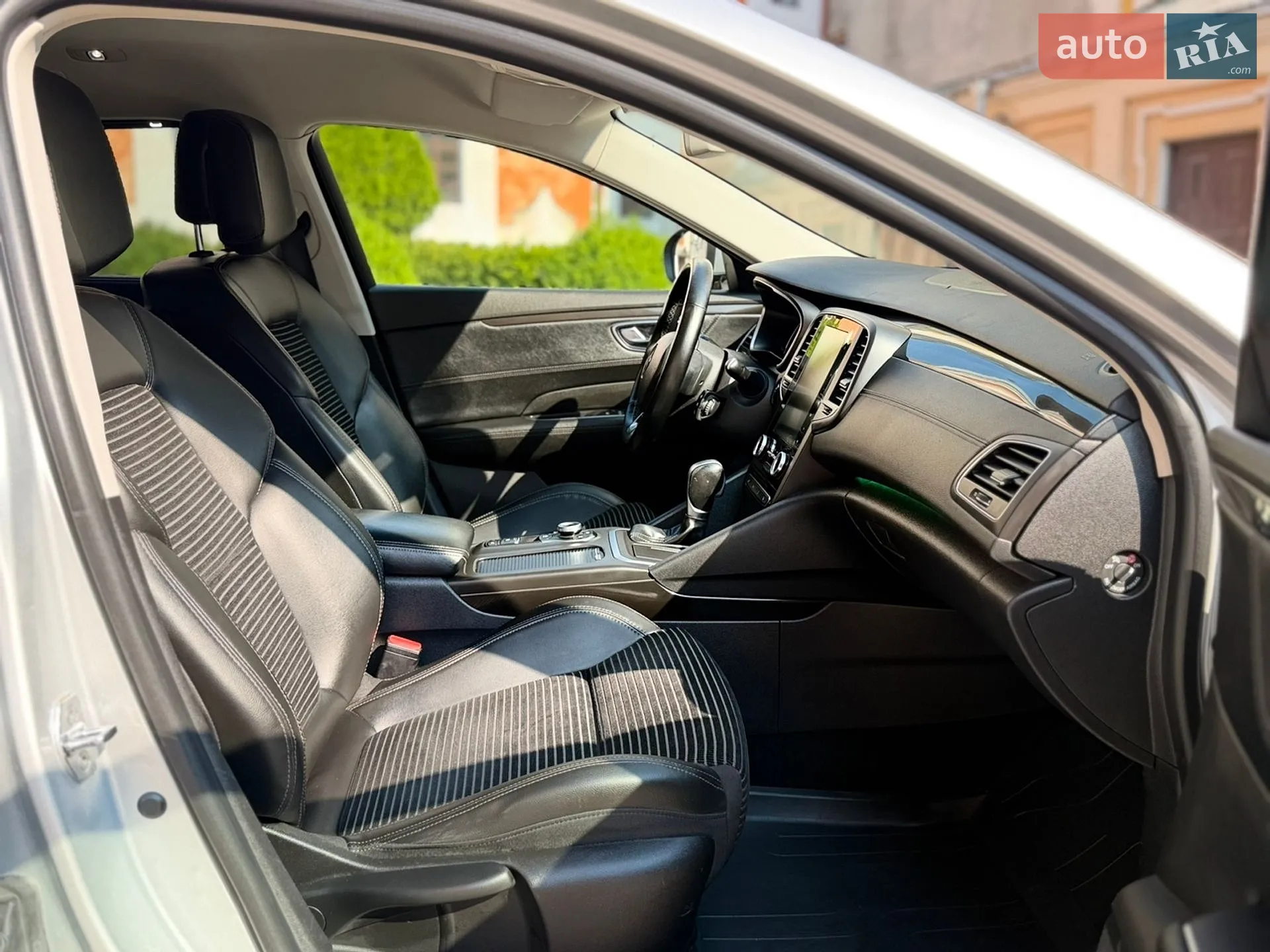 2017 Renault Talisman - мініатюра 118