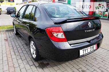 Седан Renault Thalia 2010 в Іршаві