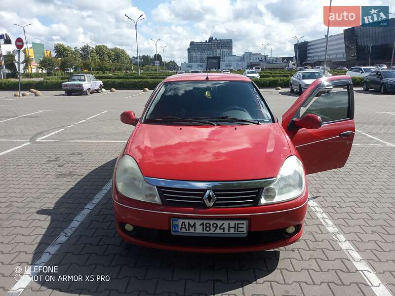 Седан Renault Thalia 2012 в Житомире