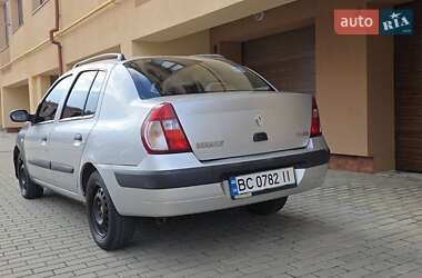 Седан Renault Thalia 2005 в 