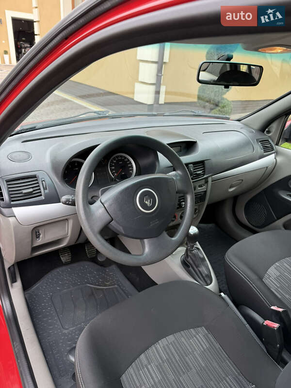 Седан Renault Thalia 2009 в Косове фото 17 Седан Renault Thalia 2009 в Косове