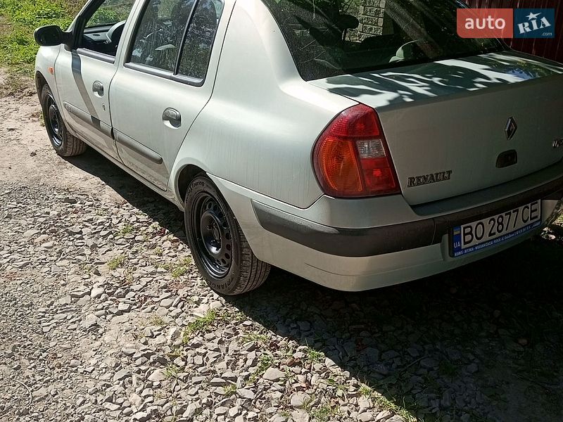 Седан Renault Thalia 2004 в Борщеве