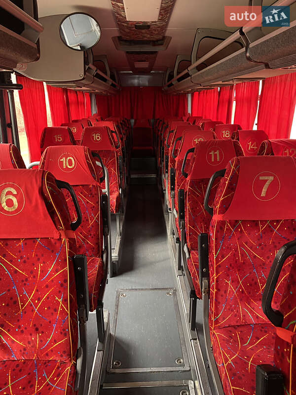 Туристичний / Міжміський автобус Renault Tracer 1994 в Миколаєві