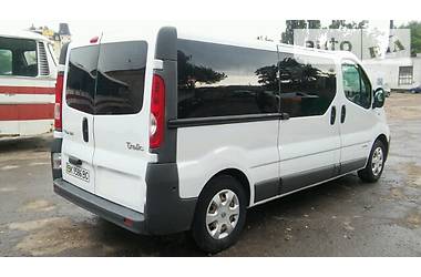 Грузопассажирский фургон Renault Trafic 2010 в Луцке