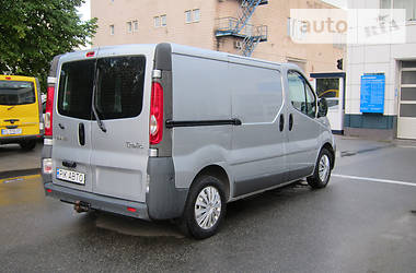 Грузопассажирский фургон Renault Trafic 2008 в Киеве