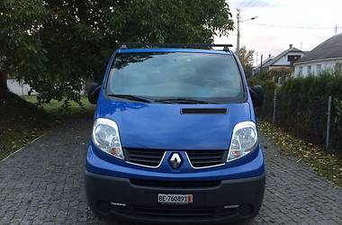 Грузопассажирский фургон Renault Trafic 2012 в Дубно