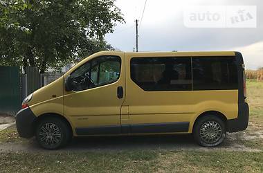 Минивэн Renault Trafic 2002 в Сумах