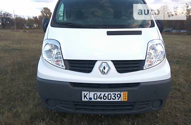 Грузопассажирский фургон Renault Trafic 2014 в Житомире