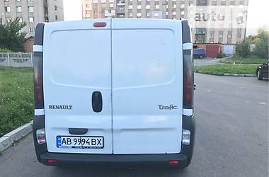 Вантажопасажирський фургон Renault Trafic 2006 в Вінниці