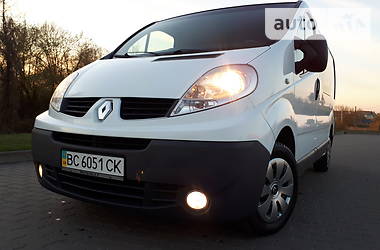 Грузопассажирский фургон Renault Trafic 2010 в Бродах