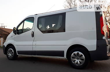 Грузопассажирский фургон Renault Trafic 2010 в Бродах