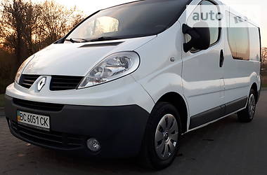 Грузопассажирский фургон Renault Trafic 2010 в Бродах