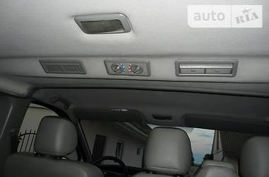 Вантажопасажирський фургон Renault Trafic 2009 в 