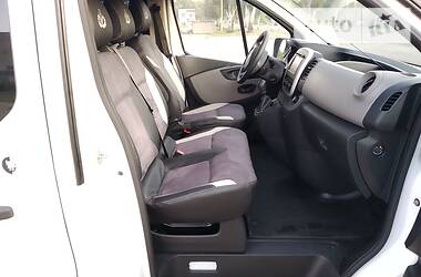 Минивэн Renault Trafic 2015 в Кривом Роге