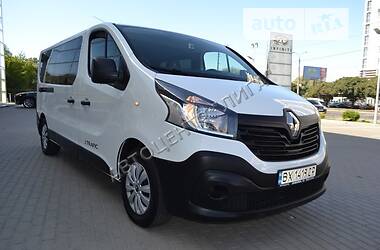 Грузопассажирский фургон Renault Trafic 2015 в Хмельницком