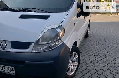 Седан Renault Trafic 2005 в Черновцах