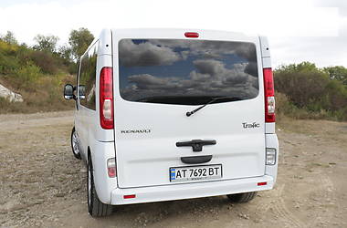 Грузопассажирский фургон Renault Trafic 2012 в Ивано-Франковске