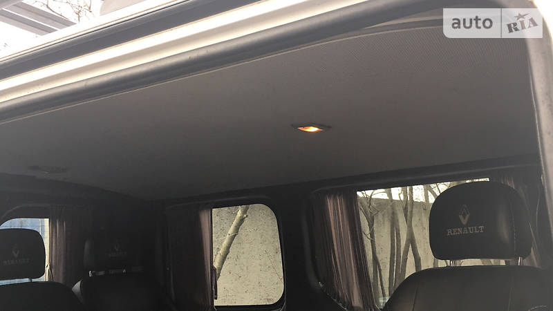 Мінівен Renault Trafic 2003 в Києві