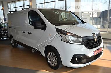 Грузопассажирский фургон Renault Trafic 2015 в Хмельницком