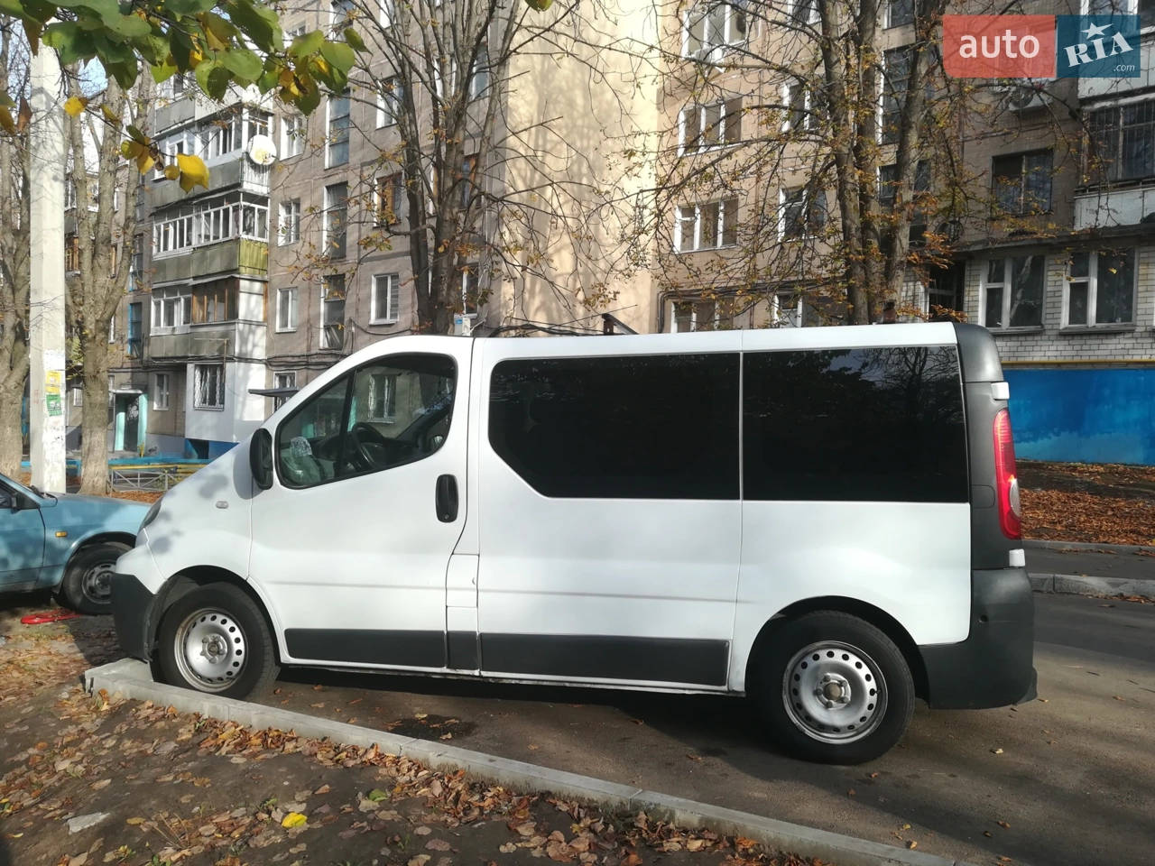 2010 Renault Trafic - мініатюра 2
