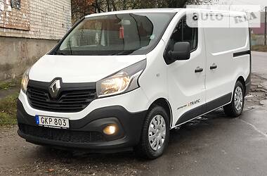 Грузопассажирский фургон Renault Trafic 2015 в Житомире