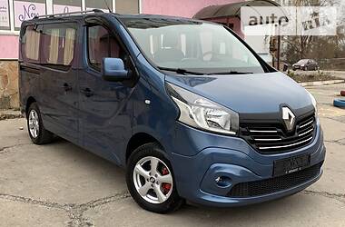 Минивэн Renault Trafic 2016 в Киеве