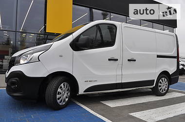 Грузопассажирский фургон Renault Trafic 2015 в Одессе